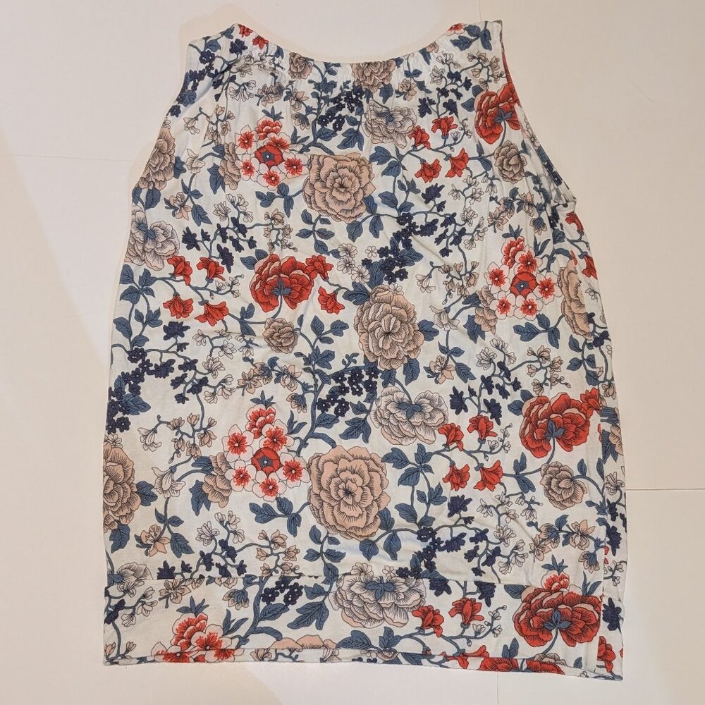 Loft Sleeveless Blouse, White with Floral Print, Banded Hem. Size Small Petite - Picture 7 of 9